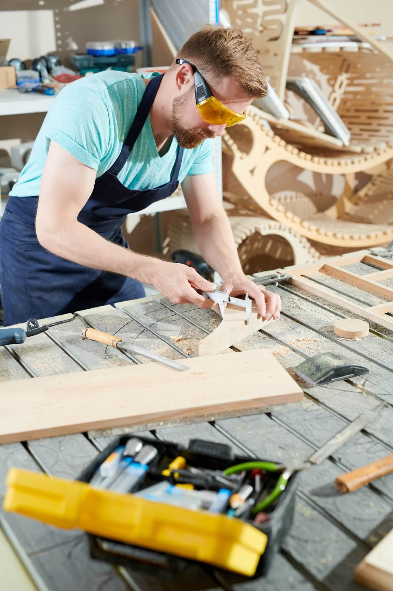carpenter-making-furniture-1.jpg